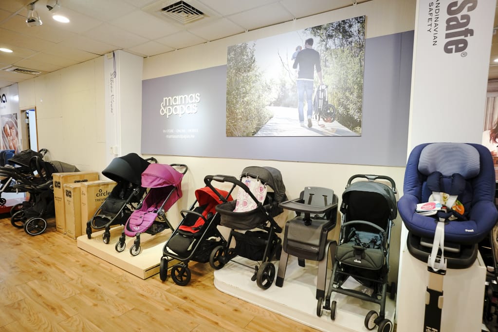 購物｜雙北最大精品婦嬰用品生活館 中和娃娃世界台北旗艦店  育兒用品購買好去處-汽座、推車、嬰兒床