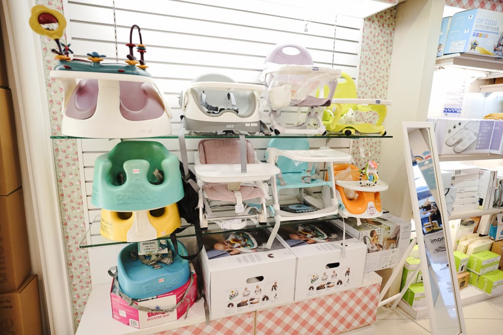 購物｜雙北最大精品婦嬰用品生活館 中和娃娃世界台北旗艦店  育兒用品購買好去處-汽座、推車、嬰兒床