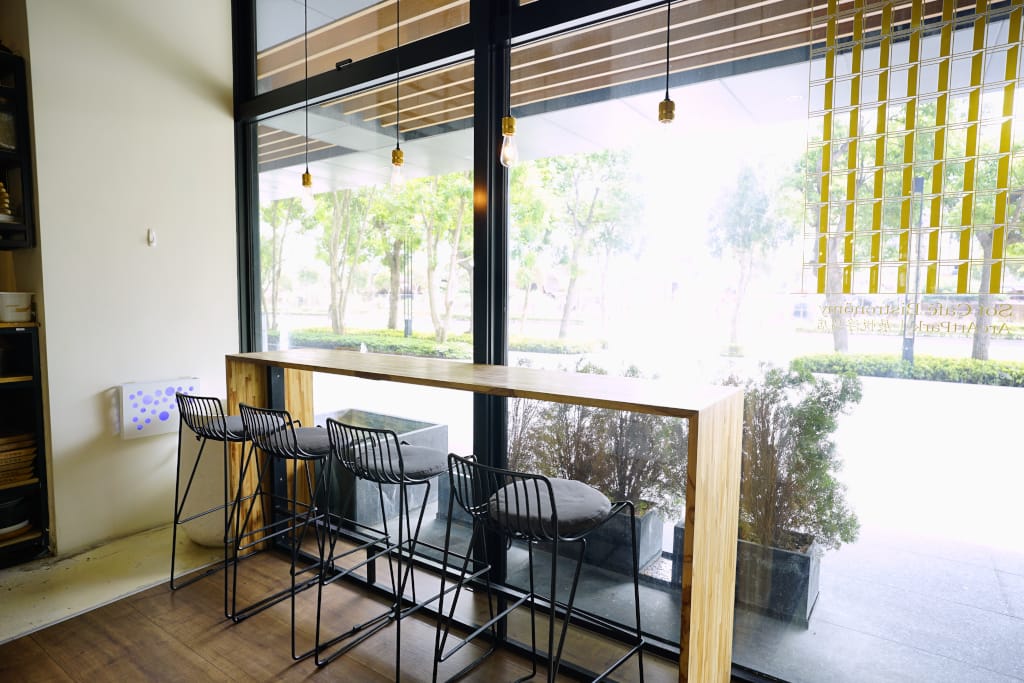 美食｜新北林口 浮島咖啡(林口展悅店)Söt Café Bistronömy 林口早午餐推薦！
