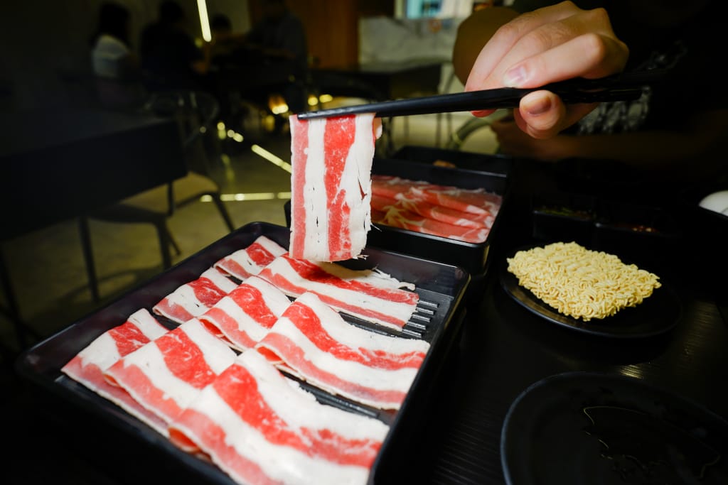 美食|桃園中壢 柚子元壽喜燒 中壢壽喜燒吃到飽推薦!優秀壽喜燒醬汁、媲美單點品質的肉品與腐皮 - 第14張圖 美食|桃園中壢 柚子元壽喜燒 中壢壽喜燒吃到飽推薦!優秀壽喜燒醬汁、媲美單點品質的肉品與腐皮