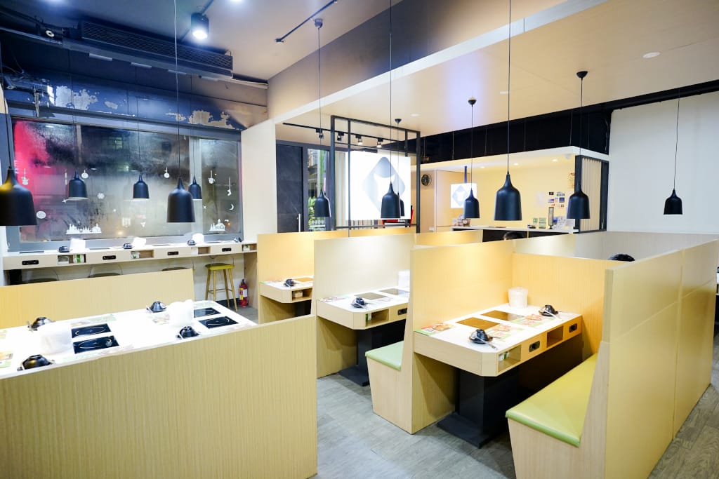 美食｜桃園 超有肉涮涮屋(南崁店) 南崁火鍋推薦！滿漢全席澎湃肉盤、天然蔬果湯底