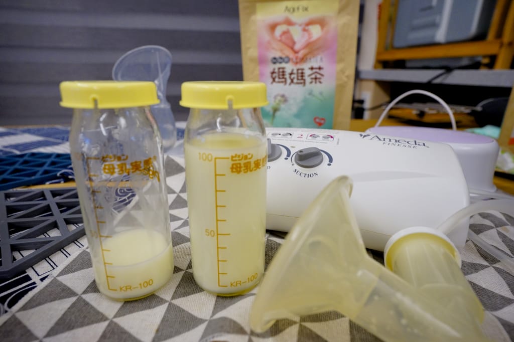 育兒分享｜追奶血淚史 發奶好物推薦-BeBe飽媽媽茶
