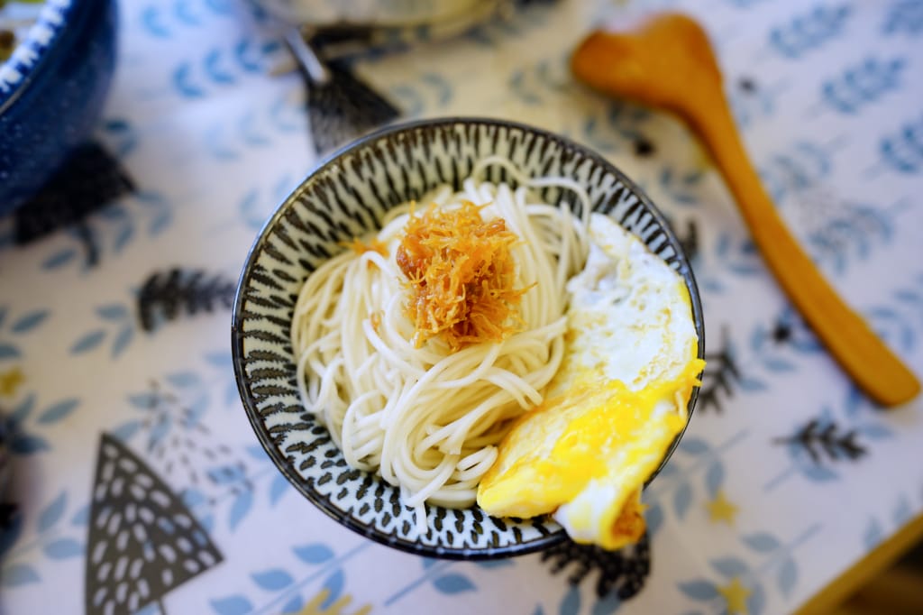 料理｜神隊友月子餐 山茶油香菇雞湯+絲瓜菇菇+干貝山茶油麵線 by百色壯麗山茶油