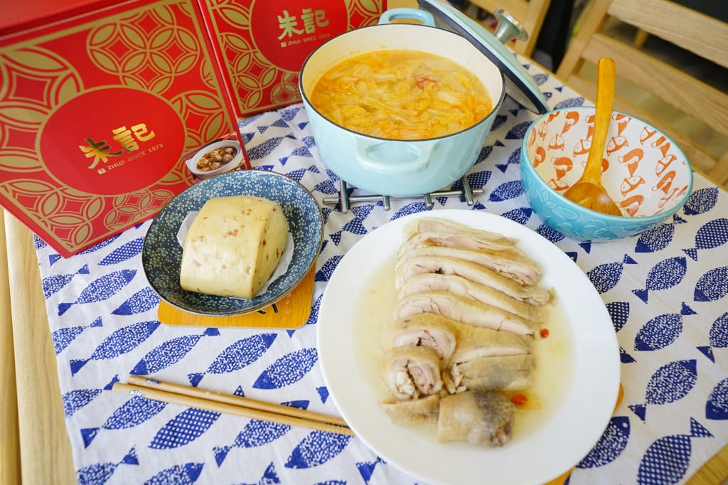 料理|朱記年菜(朱記餡餅粥) 冷凍包宅配-獅子頭、醉雞 團圓飯在家輕鬆煮 - 第2張圖 料理|朱記年菜(朱記餡餅粥) 冷凍包宅配-獅子頭、醉雞 團圓飯在家輕鬆煮