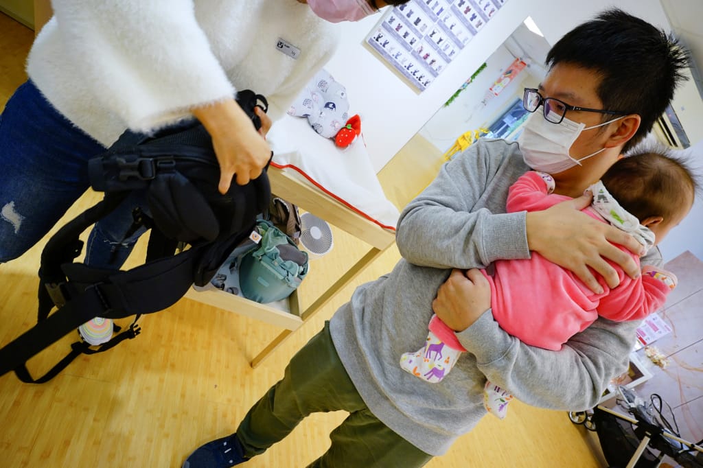 育兒分享|新北蘆洲 神隊友背巾專門店 挑選揹巾的神隊友推薦!揹巾使用教學、品牌款式齊全皆可試揹 - 第10張圖 育兒分享|新北蘆洲 神隊友背巾專門店 挑選揹巾的神隊友推薦!揹巾使用教學、品牌款式齊全皆可試揹