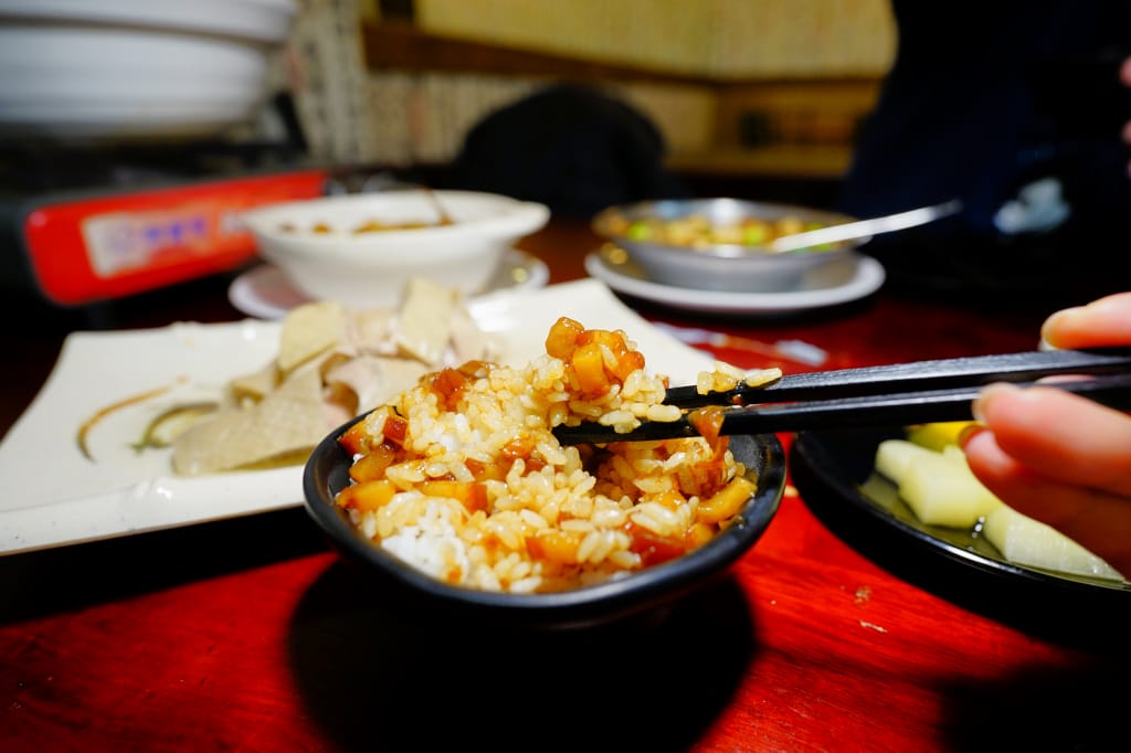 食記｜新北三重 48號熱炒 台菜、海鮮料理 平價熱炒新開幕！必比登推薦滷肉飯~