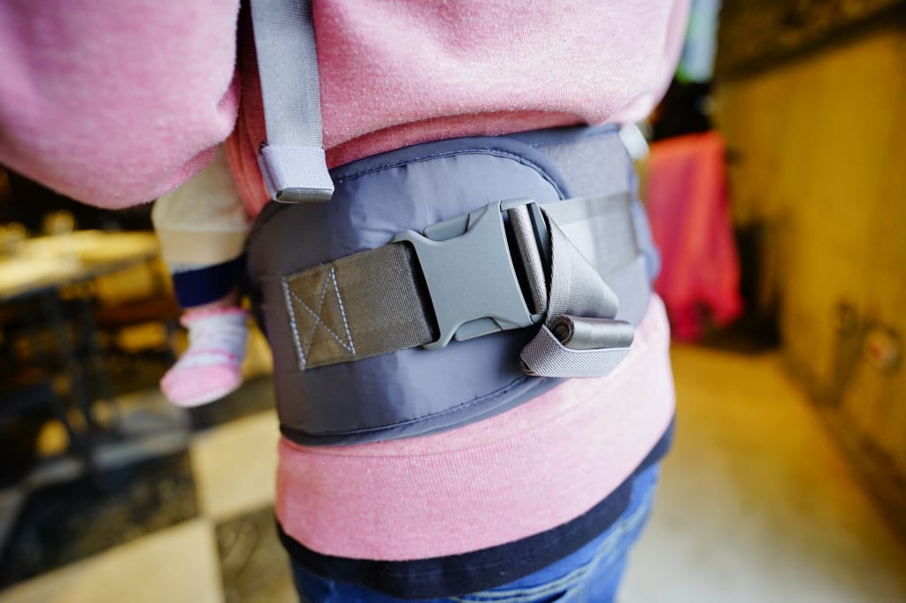 育兒用品|背巾推薦2021!韓國Hugpapa Dial-Fit PRO三合一腰凳背巾 新手媽媽必備-新生兒可使用的腰凳揹巾 - 第12張圖 育兒用品|背巾推薦2021!韓國Hugpapa Dial-Fit PRO三合一腰凳背巾 新手媽媽必備-新生兒可使用的腰凳揹巾