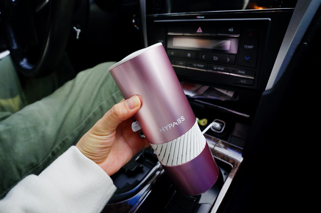 汽車用品｜【HYPASS】AI自動偵測3代車用空氣瓶子(玫瑰金) 輕巧版車用空氣清淨機