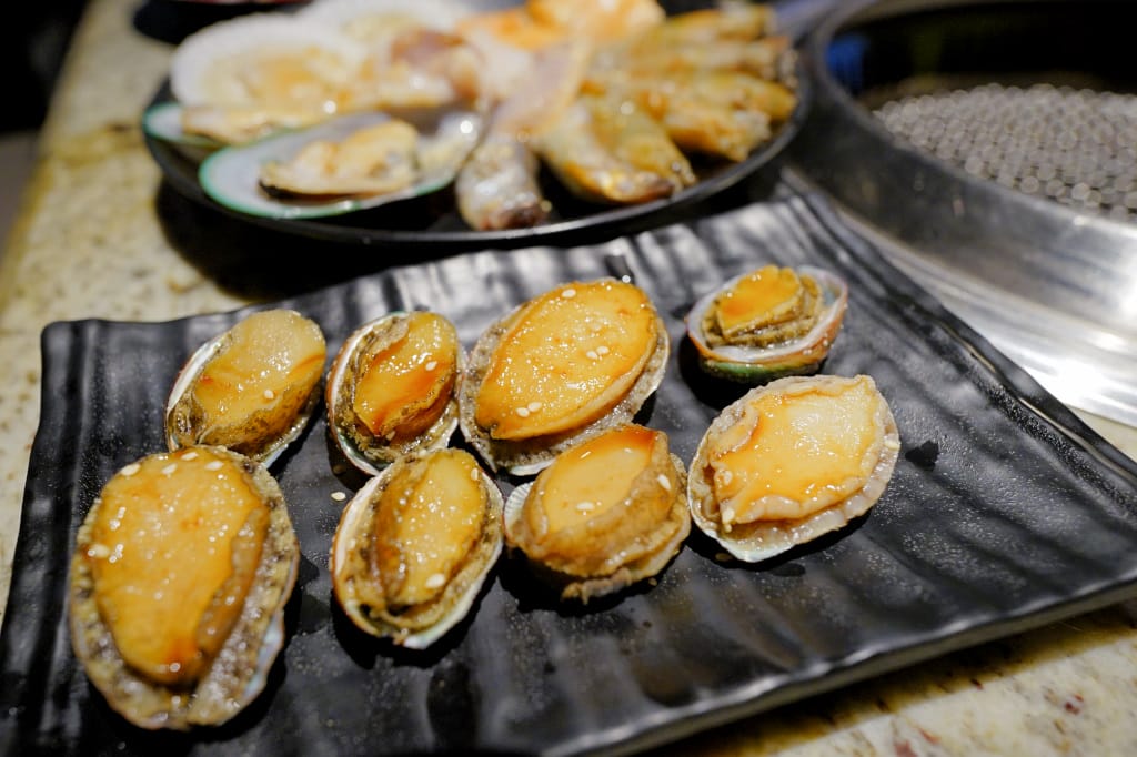 食記｜新北 Shock燒肉(土城星際店) in日月光廣場 和牛燒肉吃到飽 KTV包廂適合聚餐(生日、尾牙、節日慶祝)