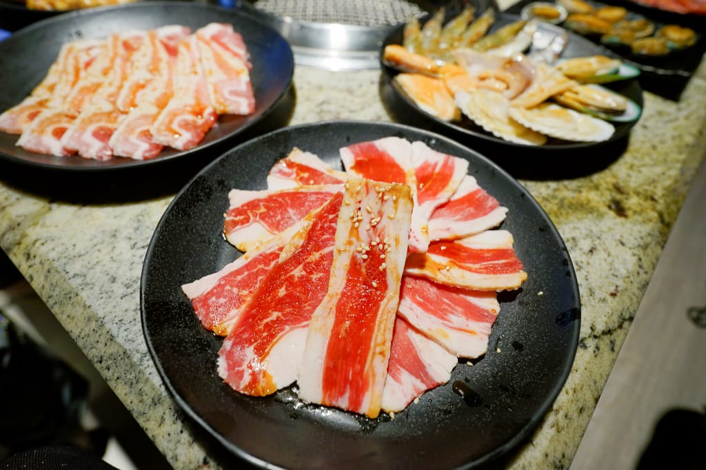 食記｜新北 Shock燒肉(土城星際店) in日月光廣場 和牛燒肉吃到飽 KTV包廂適合聚餐(生日、尾牙、節日慶祝)