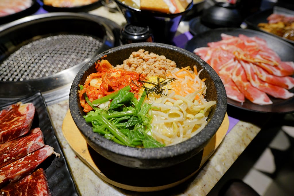 食記｜新北 Shock燒肉(土城星際店) in日月光廣場 和牛燒肉吃到飽 KTV包廂適合聚餐(生日、尾牙、節日慶祝)