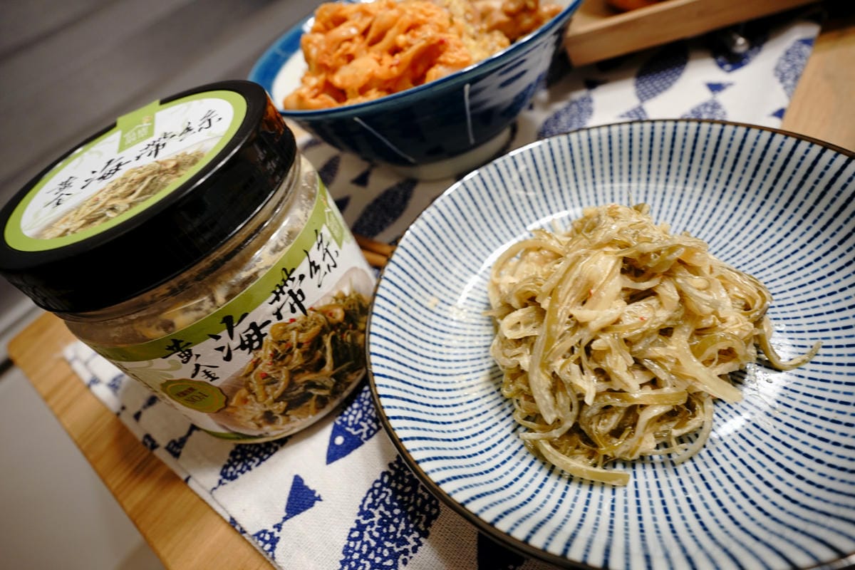 料理｜益康泡菜 在家樂福也可以買得到了！限定販售口味-黃金泡菜、黃金海帶絲、招牌泡菜