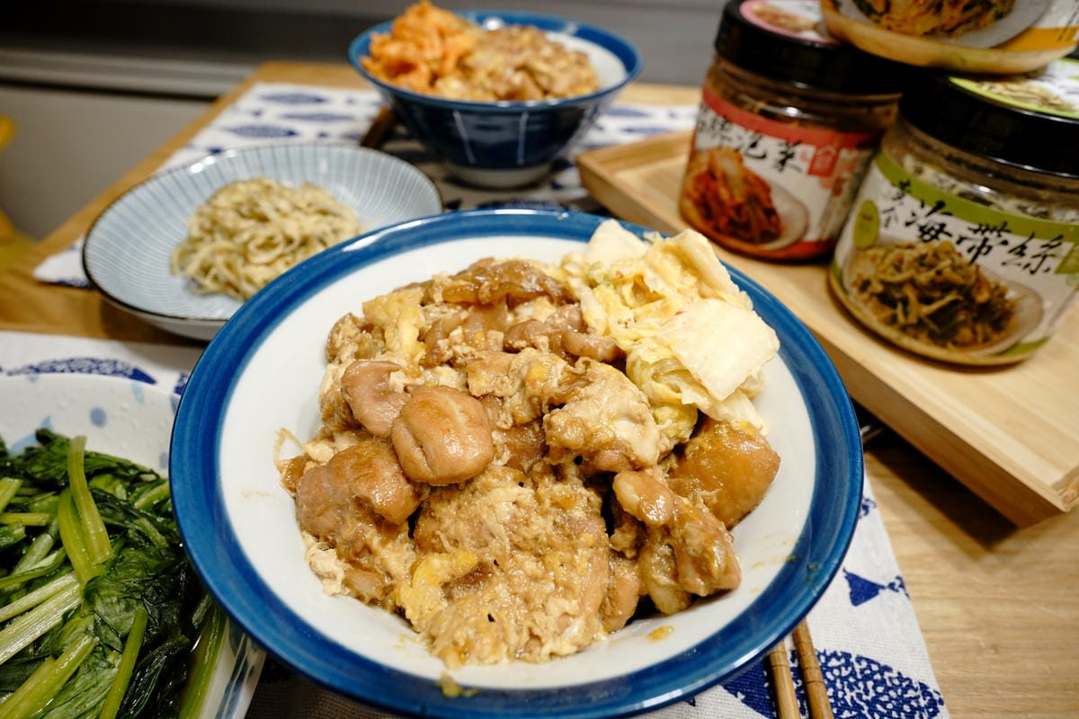 料理｜益康泡菜 在家樂福也可以買得到了！限定販售口味-黃金泡菜、黃金海帶絲、招牌泡菜