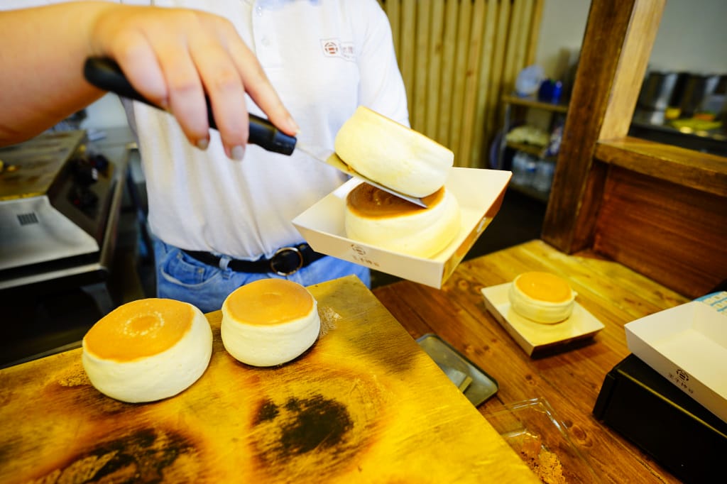 食記|桃園中壢 王子神谷日式厚鬆餅(中壢店) 中壢下午茶推薦!散步甜點再訪 舒芙蕾鬆餅、泡芙 - 第13張圖 食記|桃園中壢 王子神谷日式厚鬆餅(中壢店) 中壢下午茶推薦!散步甜點再訪 舒芙蕾鬆餅、泡芙