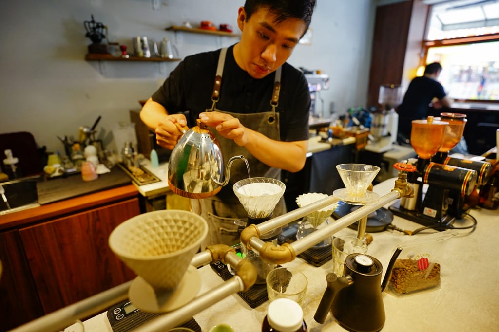 食記｜台北 Vis Cafe (圓山花博店) 捷運圓山站 深夜咖啡廳、寵物友善咖啡廳推薦！