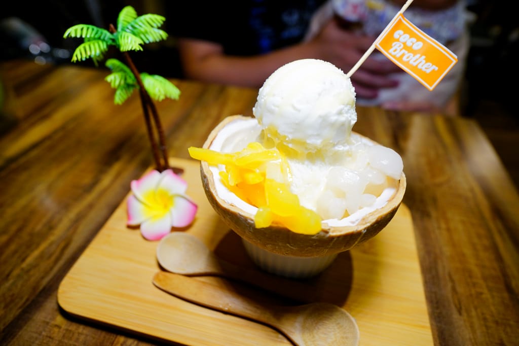 食記｜台北 Coco Brother 椰兄（南京店） 南京復興美食推薦！特色椰子冰、個人泰式料理餐廳推薦！