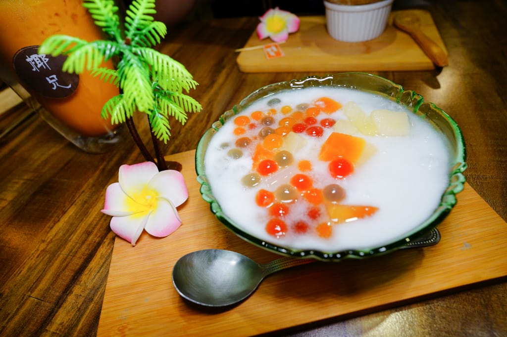 食記｜台北 Coco Brother 椰兄（南京店） 南京復興美食推薦！特色椰子冰、個人泰式料理餐廳推薦！