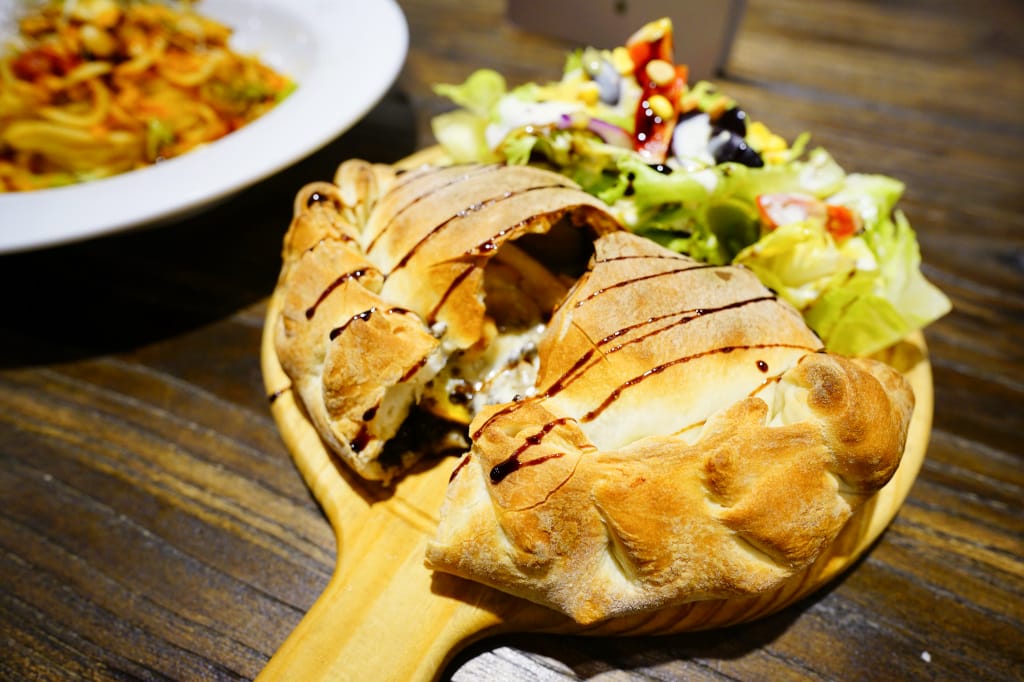 食記|台北 馬蔬蔬Pizza 義式披薩、蔬食料理 捷運101/世貿站素食餐廳推薦! - 第11張圖 食記|台北 馬蔬蔬Pizza 義式披薩、蔬食料理 捷運101/世貿站素食餐廳推薦!