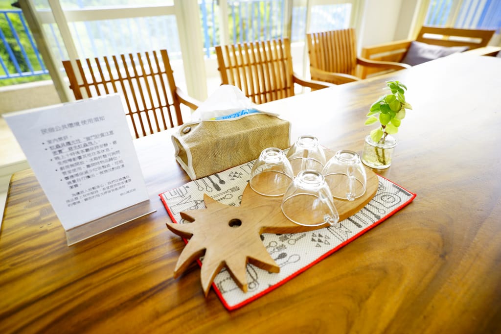 旅遊｜花蓮住宿推薦 飲山風 原木家具高質感設計 一泊一食花蓮民宿推薦！