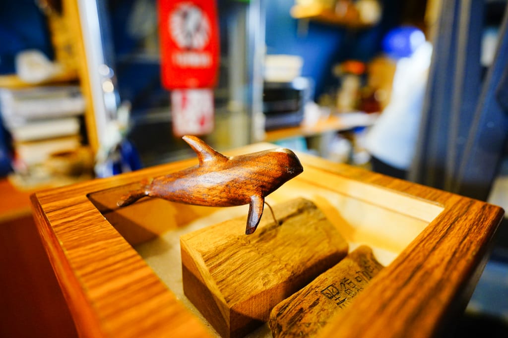 食記｜花蓮 黑鯨咖啡館Black Whale Cafe 來訪花蓮不能錯過的可愛造型雞蛋糕
