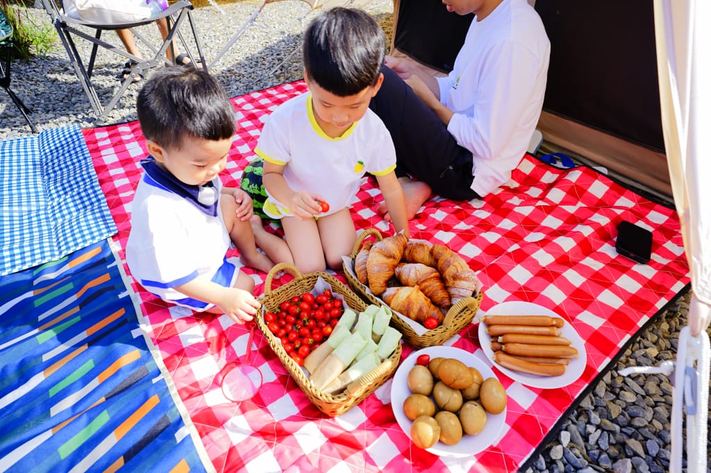 露營｜苗栗卓蘭 自然圈農場 免裝備親子露營推薦！BBQ+獨立溫泉池 一泊二食超輕鬆豪華露營