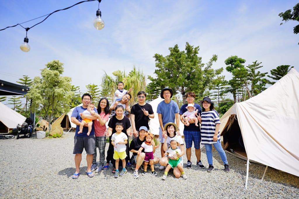 露營｜苗栗卓蘭 自然圈農場 免裝備親子露營推薦！BBQ+獨立溫泉池 一泊二食超輕鬆豪華露營