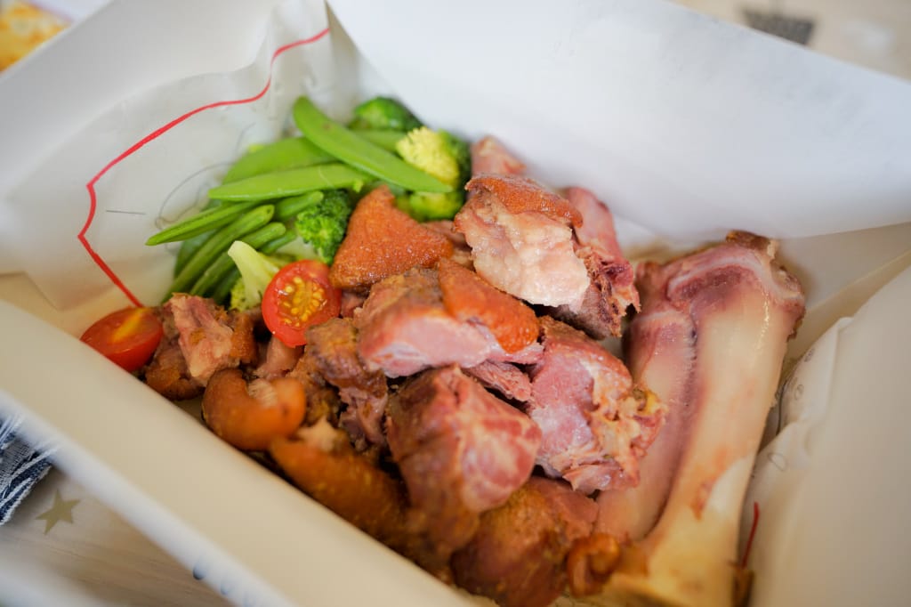 食記|新北林口 意享美式廚房(三井林口店) 校正回歸吃爆四人套餐 林口防疫外帶餐推薦!還有推出義大利麵冷藏餐盒~ - 第9張圖 食記|新北林口 意享美式廚房(三井林口店) 校正回歸吃爆四人套餐 林口防疫外帶餐推薦!還有推出義大利麵冷藏餐盒~