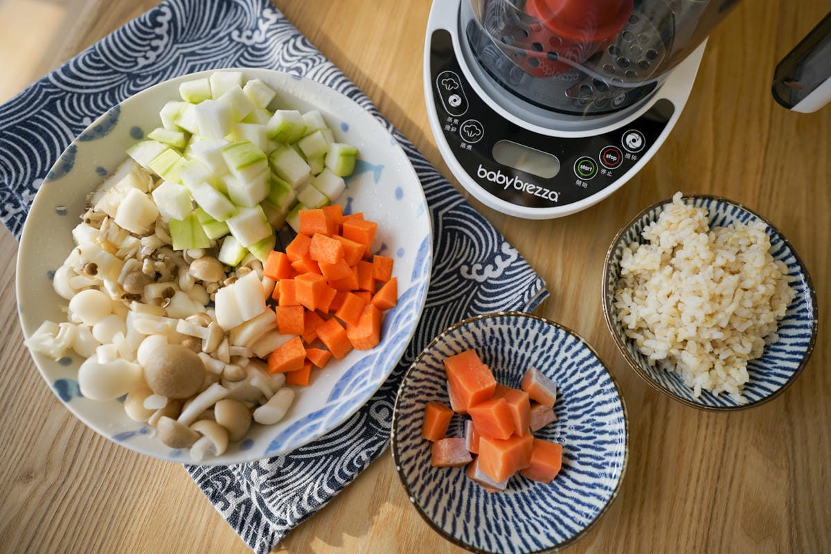 育兒分享｜babybrezza 副食品料理機推薦 嬰兒副食品輕鬆煮 蒸煮攪一機搞定！ 寶寶副食品食譜分享~