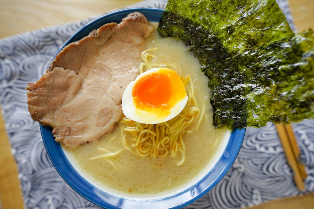 料理|桃園 豚戈屋台拉麵 冷凍宅配拉麵料理包 在家也能來碗熱呼呼的日式拉麵~ - 第3張圖 料理|桃園 豚戈屋台拉麵 冷凍宅配拉麵料理包 在家也能來碗熱呼呼的日式拉麵~