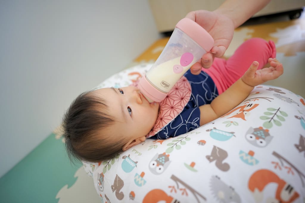 育兒好物|Chicco Perfect 5 完美防脹奶瓶 順暢喝奶PP奶瓶推薦!育兒好幫手-Boppy純棉多功能授乳枕、Chicco安撫奶嘴 - 第11張圖 育兒好物|Chicco Perfect 5 完美防脹奶瓶 順暢喝奶PP奶瓶推薦!育兒好幫手-Boppy純棉多功能授乳枕、Chicco安撫奶嘴