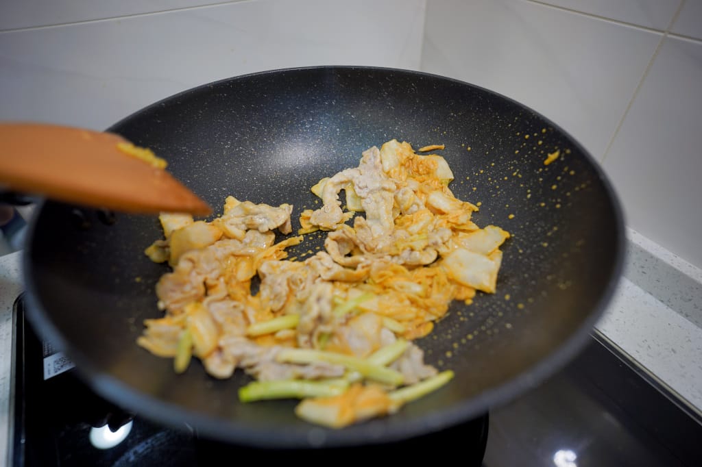料理|名菜屋黃金水果泡菜 防疫泡菜料理推薦!蘋果泡菜炒豬肉、泡菜火鍋、鰻魚飯配柚香大根超美味~ - 第5張圖 料理|名菜屋黃金水果泡菜 防疫泡菜料理推薦!蘋果泡菜炒豬肉、泡菜火鍋、鰻魚飯配柚香大根超美味~