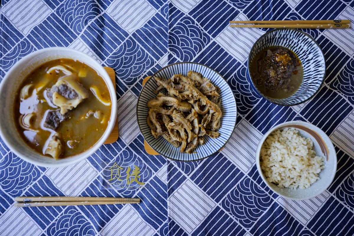 料理｜食徒 在家也能享受美味罌粟麻辣鍋 冷凍宅配料理包推薦！輕麻辣鍋底、牛尾牛肉麵、特製牛尾肉燥