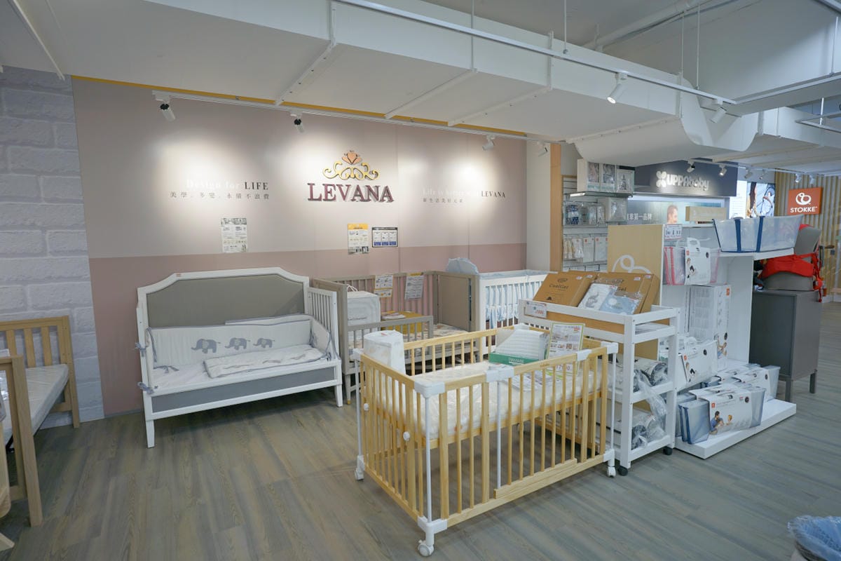 育兒分享｜桃園婦嬰用品店推薦！安琪兒婦嬰百貨(桃園旗艦店) STOKKE、Done by Deer、Nomi丹麥品牌齊全