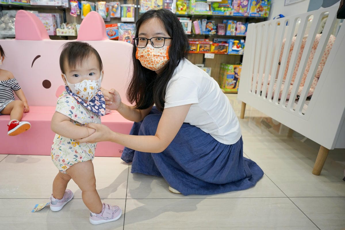 育兒分享｜桃園婦嬰用品店推薦！安琪兒婦嬰百貨(桃園旗艦店) STOKKE、Done by Deer、Nomi丹麥品牌齊全