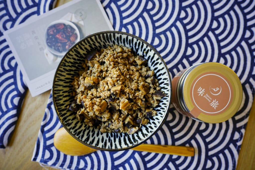 料理｜香料食譜分享-零失敗懶人料理 紐奧良香烤雞翅、迷迭香煎松阪豬、五香香菇滷肉 搭配味旅Spices Journey 台灣調味料專賣品牌