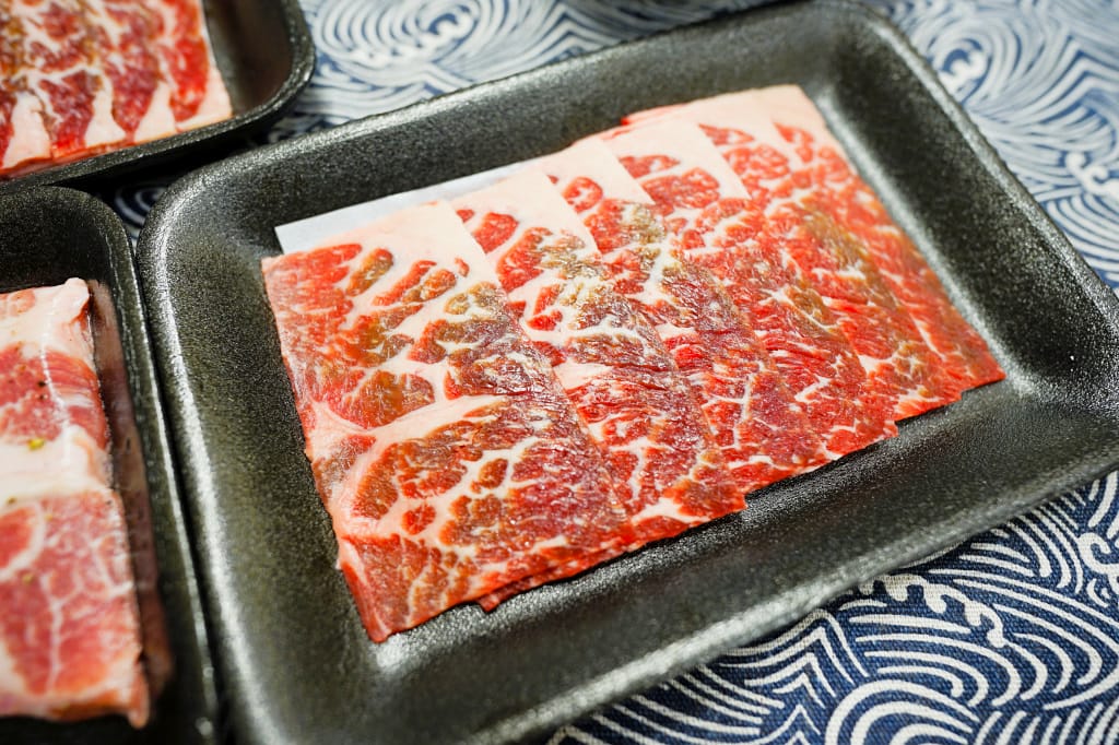 料理｜昭日堂燒肉 親愛的！我把燒肉店搬回家了~ 中秋烤肉新選擇，台中知名燒肉店肉片真空包宅配到府