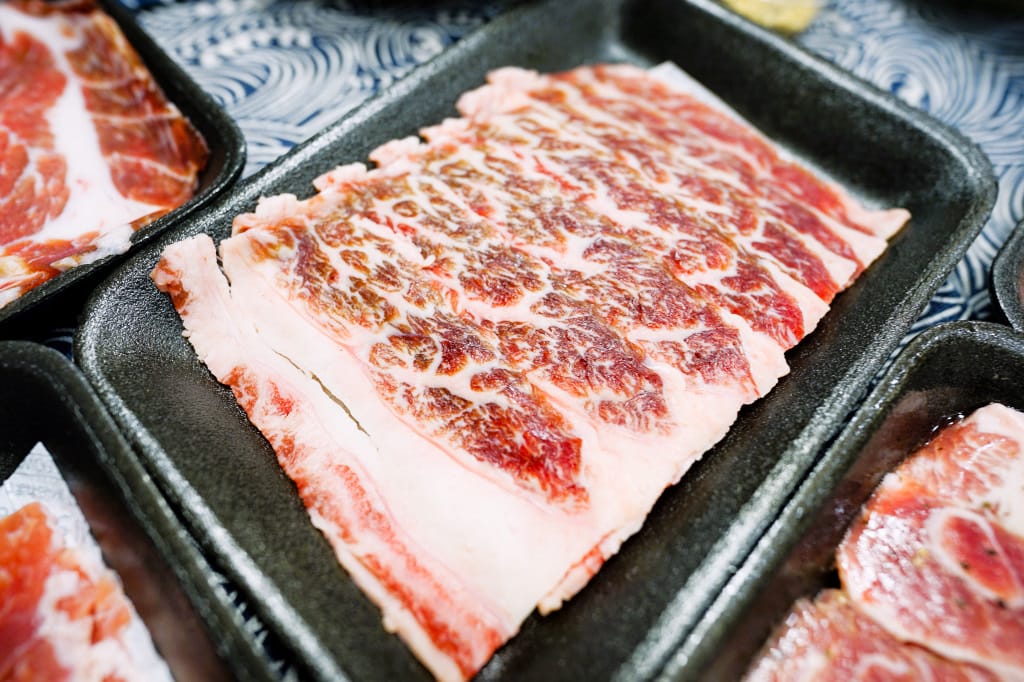 料理｜昭日堂燒肉 親愛的！我把燒肉店搬回家了~ 中秋烤肉新選擇，台中知名燒肉店肉片真空包宅配到府