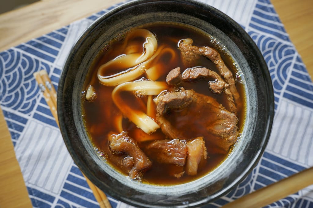 料理|良品開飯 牛雜大王 宅配牛肉麵、牛肉爐 還有推出寶寶也能吃的無添加版湯頭喔! - 第5張圖 料理|良品開飯 牛雜大王 宅配牛肉麵、牛肉爐 還有推出寶寶也能吃的無添加版湯頭喔!
