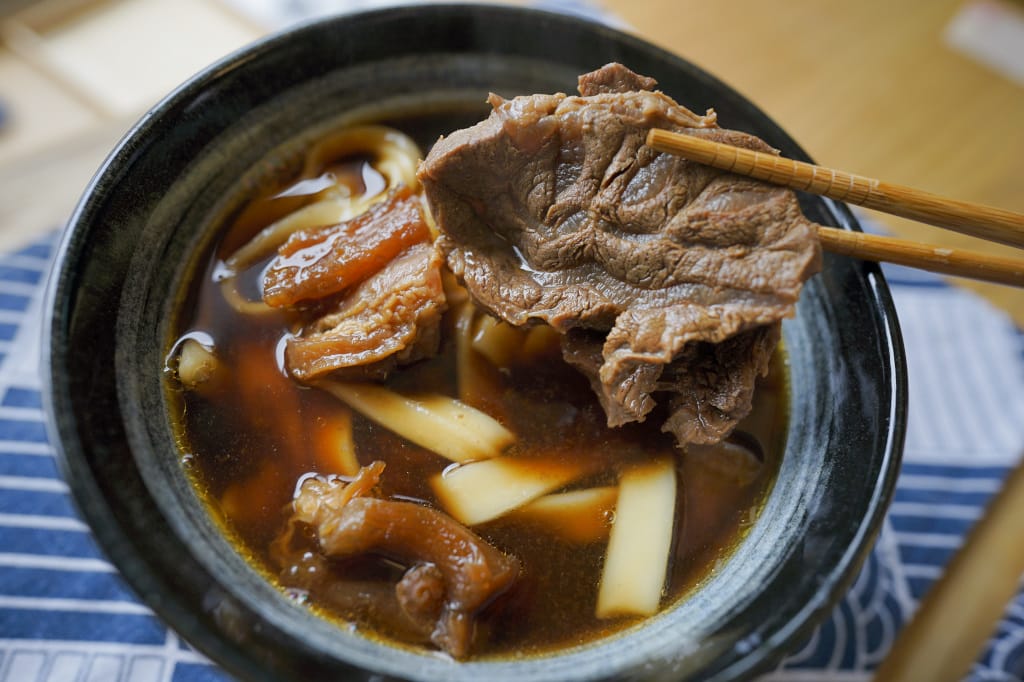 料理|良品開飯 牛雜大王 宅配牛肉麵、牛肉爐 還有推出寶寶也能吃的無添加版湯頭喔! - 第6張圖 料理|良品開飯 牛雜大王 宅配牛肉麵、牛肉爐 還有推出寶寶也能吃的無添加版湯頭喔!