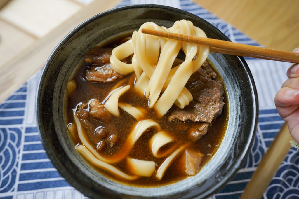 料理|良品開飯 牛雜大王 宅配牛肉麵、牛肉爐 還有推出寶寶也能吃的無添加版湯頭喔! - 第7張圖 料理|良品開飯 牛雜大王 宅配牛肉麵、牛肉爐 還有推出寶寶也能吃的無添加版湯頭喔!