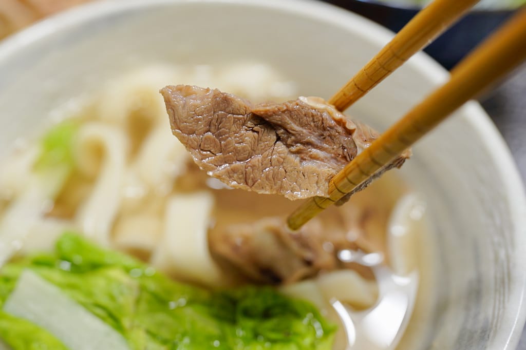 料理|良品開飯 牛雜大王 宅配牛肉麵、牛肉爐 還有推出寶寶也能吃的無添加版湯頭喔! - 第12張圖 料理|良品開飯 牛雜大王 宅配牛肉麵、牛肉爐 還有推出寶寶也能吃的無添加版湯頭喔!