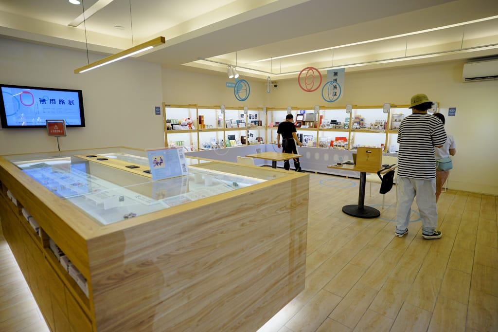 食記｜桃園 網路人氣美食 打包DABAO 打包包子1號店 創意口味獅子頭肉包、打拋豬肉包推薦！