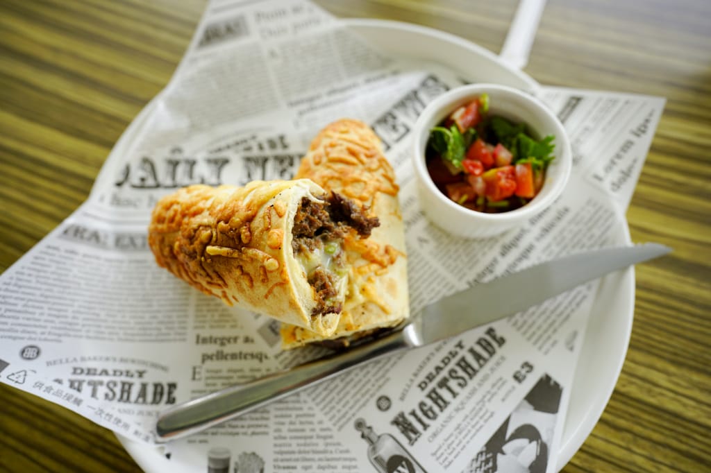 食記｜台南玉井 魔法森林景觀咖啡小餐館 森林環繞、玻璃天空步道 台南景觀餐廳推薦！