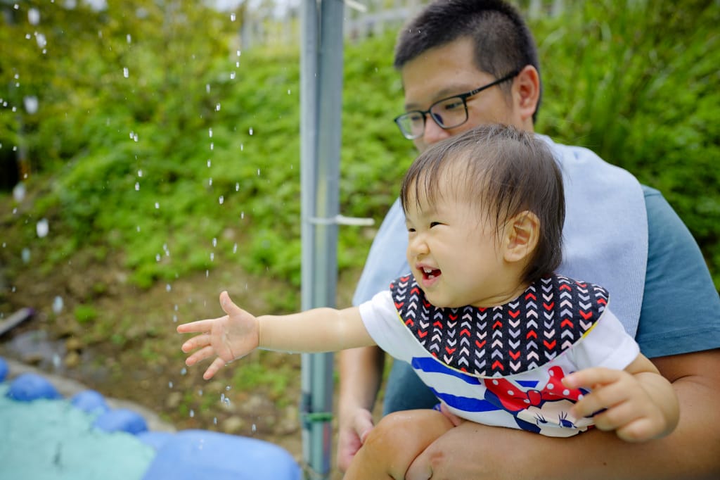 露營｜新竹尖石 迦得營地 超大雨棚營位推薦！親子露營戲水池、沙坑 包區雨棚獨立衛浴