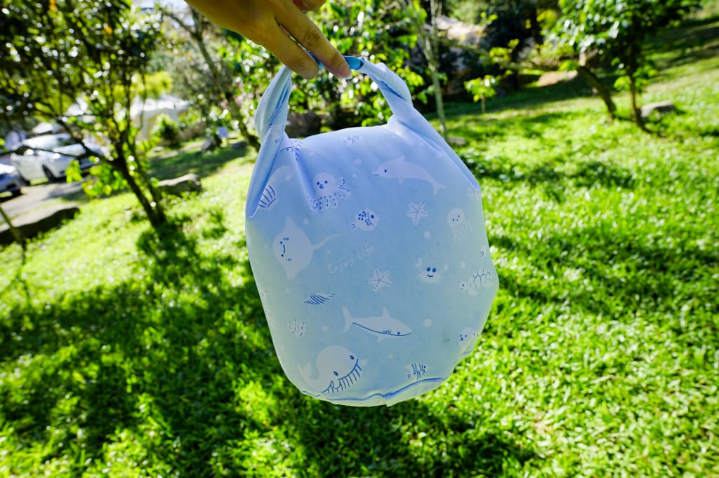 育兒分享｜Oui Bébé Bon 唯寶貝親子嚴選 Oui 空氣防水袋 環保輕量 寶寶餐袋、游泳袋多用途推薦！