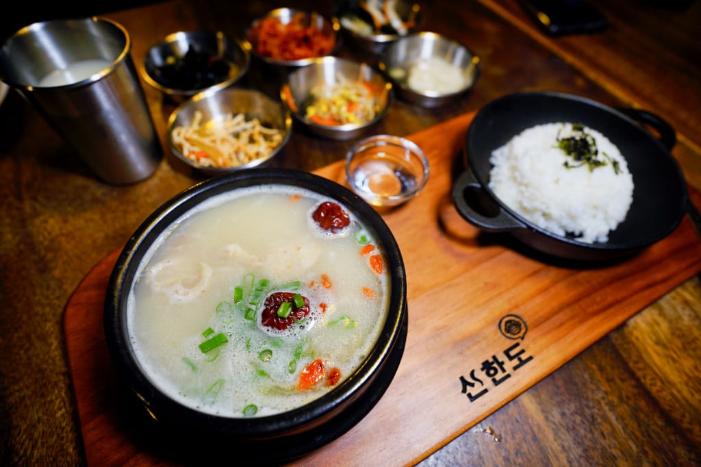 新北食記|火鍋第一品牌最狂排隊名店樂多多集團旗下辛韓道 新韓式時尚鍋料理(林口昕境店) 鍋物買一送一,林口昕境廣場韓式料理餐廳推薦! - 第11張圖 新北食記|火鍋第一品牌最狂排隊名店樂多多集團旗下辛韓道 新韓式時尚鍋料理(林口昕境店) 鍋物買一送一,林口昕境廣場韓式料理餐廳推薦!