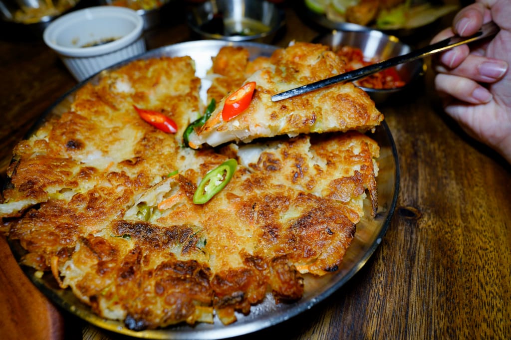 新北食記|火鍋第一品牌最狂排隊名店樂多多集團旗下辛韓道 新韓式時尚鍋料理(林口昕境店) 鍋物買一送一,林口昕境廣場韓式料理餐廳推薦! - 第23張圖 新北食記|火鍋第一品牌最狂排隊名店樂多多集團旗下辛韓道 新韓式時尚鍋料理(林口昕境店) 鍋物買一送一,林口昕境廣場韓式料理餐廳推薦!