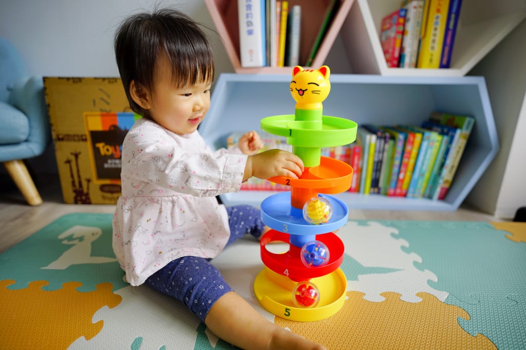 育兒分享｜幼兒玩具推薦！TOYSUB童益趣玩具出租(學齡前玩具、益智玩具推薦) 給寶寶更多元的玩具選擇，用租的比買的更划算～