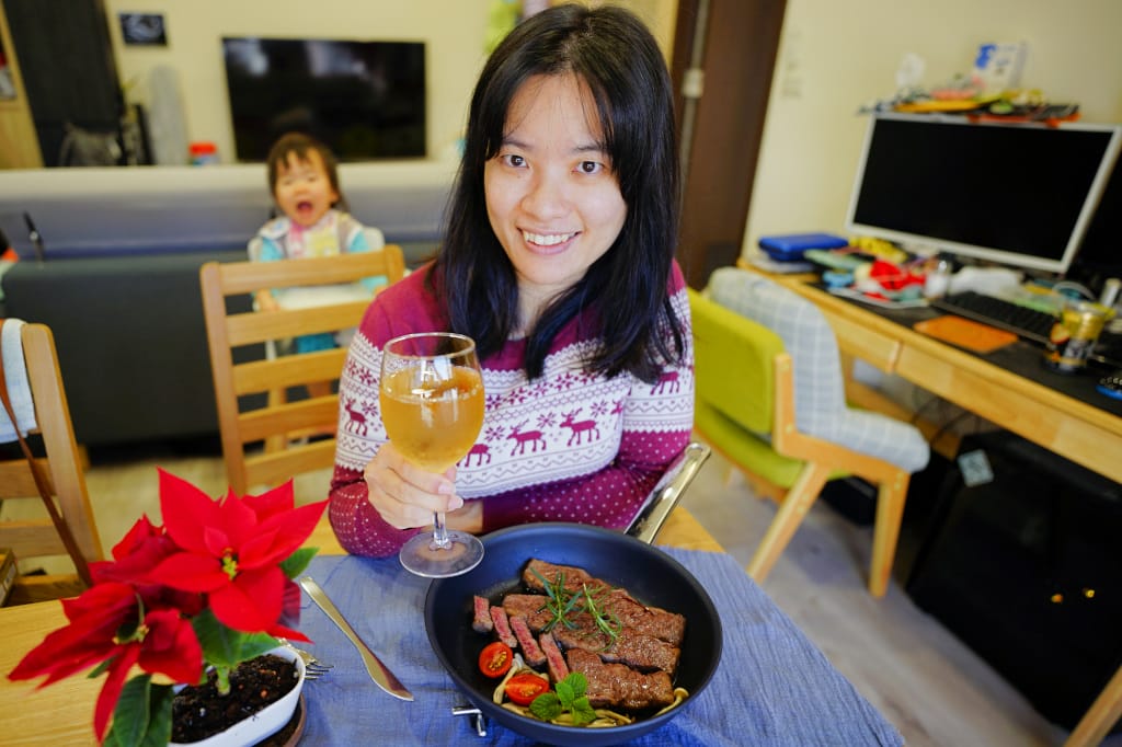 料理｜零失敗煎牛排秘訣 WMF Steak Profi牛排專用陶瓷平底煎鍋(不含PFOA) 一鍋在手，輕鬆端出五星級專業牛排料理！