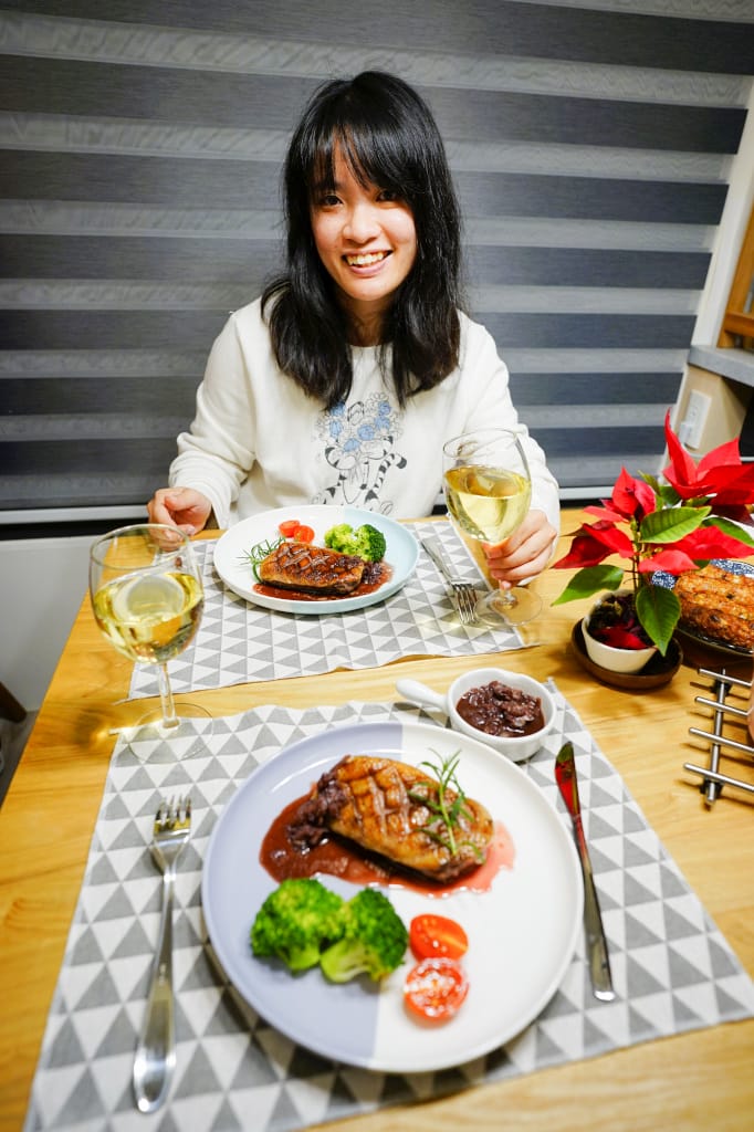 料理|嫩煎鴨胸佐紅酒醬食譜 Blossom Hill百花之丘夏多內白葡萄酒、百花之丘卡本內紅葡萄酒 全聯紅酒推薦!經典紅酒入菜,在家享受生日大餐~ - 第18張圖 料理|嫩煎鴨胸佐紅酒醬食譜 Blossom Hill百花之丘夏多內白葡萄酒、百花之丘卡本內紅葡萄酒 全聯紅酒推薦!經典紅酒入菜,在家享受生日大餐~